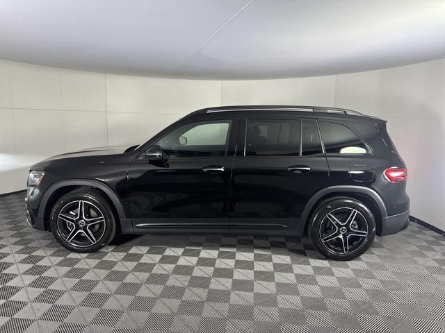 used 2024 Mercedes-Benz GLB 250 car, priced at $40,000