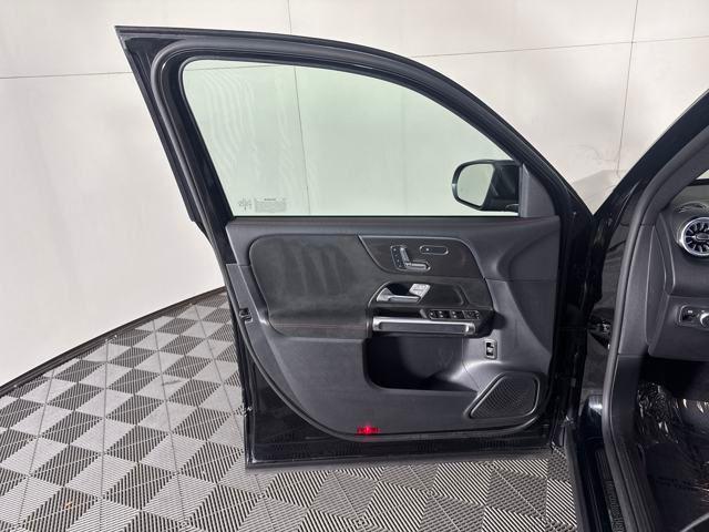 used 2024 Mercedes-Benz GLB 250 car, priced at $40,000