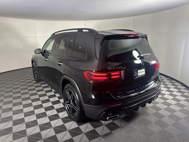 used 2024 Mercedes-Benz GLB 250 car, priced at $40,000