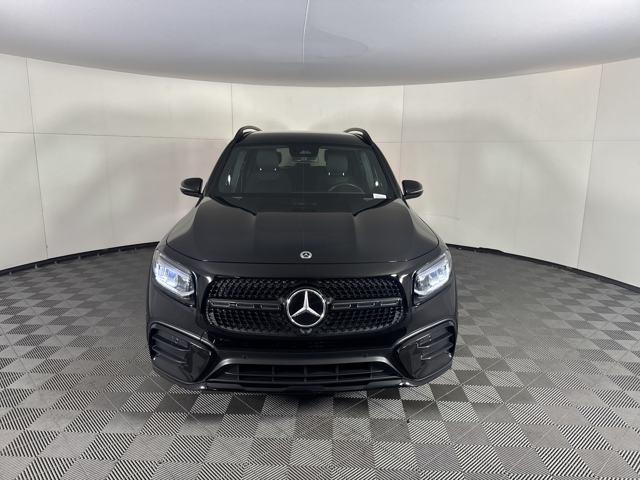 used 2024 Mercedes-Benz GLB 250 car, priced at $40,000