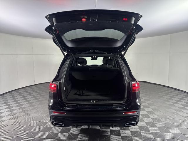 used 2024 Mercedes-Benz GLB 250 car, priced at $40,000