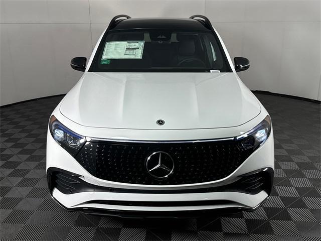 new 2024 Mercedes-Benz EQB 250 car, priced at $60,905