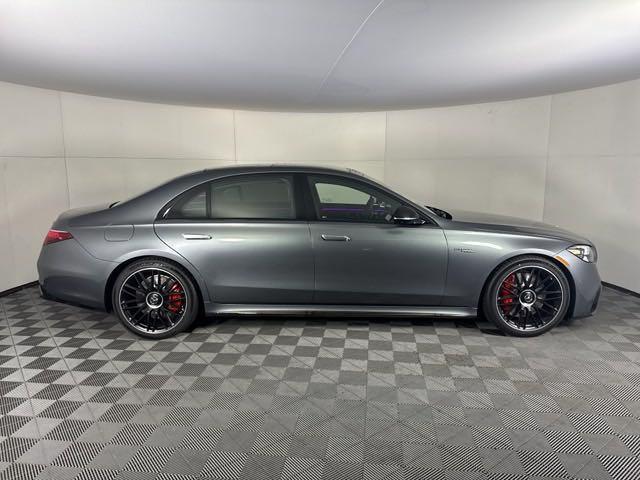 new 2025 Mercedes-Benz AMG S 63 E car, priced at $217,555