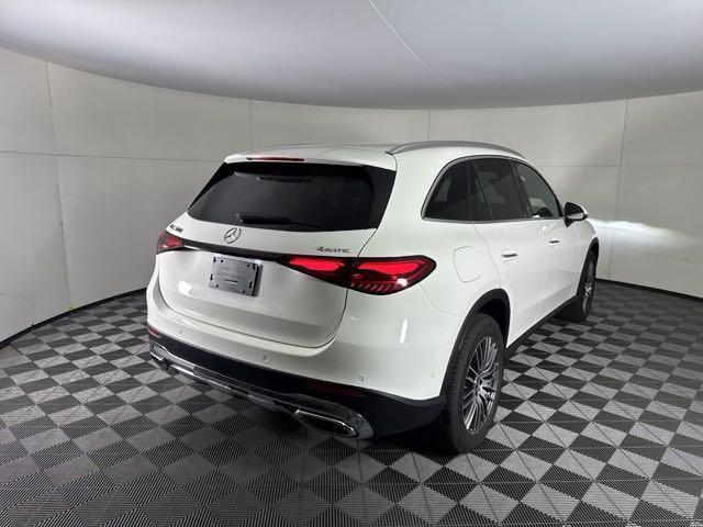 new 2025 Mercedes-Benz GLC 300 car, priced at $53,385