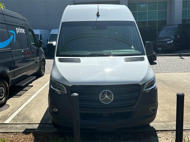 new 2024 Mercedes-Benz Sprinter 2500 car, priced at $91,230