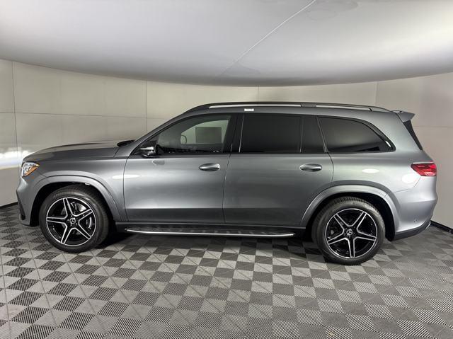 new 2025 Mercedes-Benz GLS 450 car, priced at $103,580