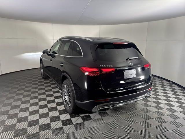 new 2025 Mercedes-Benz GLC 300 car, priced at $52,915