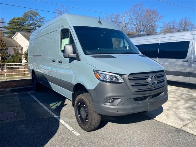 new 2024 Mercedes-Benz Sprinter 2500 car, priced at $77,906