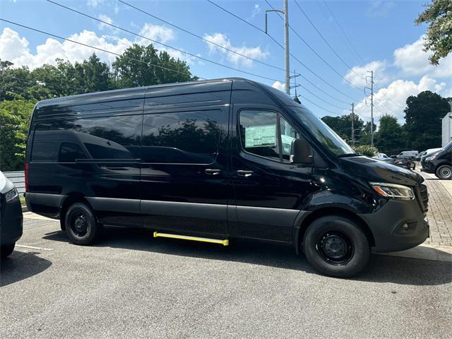 new 2024 Mercedes-Benz Sprinter 2500 car, priced at $78,086