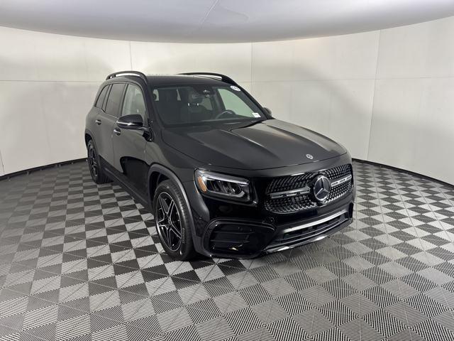 used 2024 Mercedes-Benz GLB 250 car, priced at $42,000