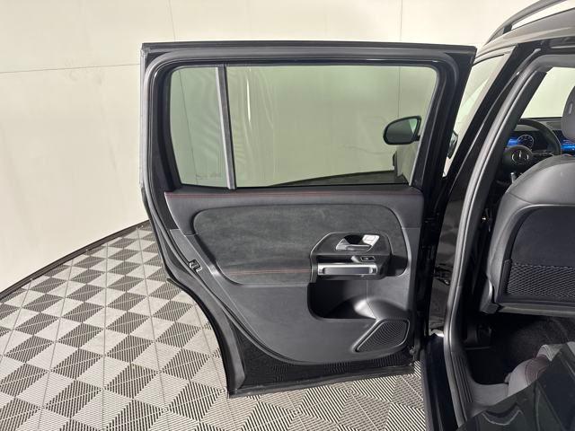 used 2024 Mercedes-Benz GLB 250 car, priced at $40,000