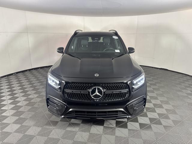 used 2024 Mercedes-Benz GLB 250 car, priced at $41,000