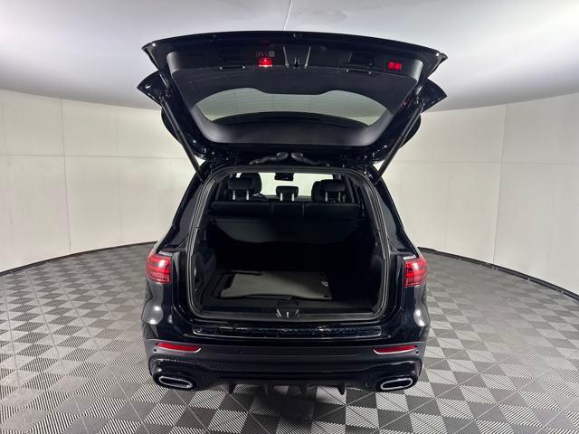used 2024 Mercedes-Benz GLB 250 car, priced at $40,000