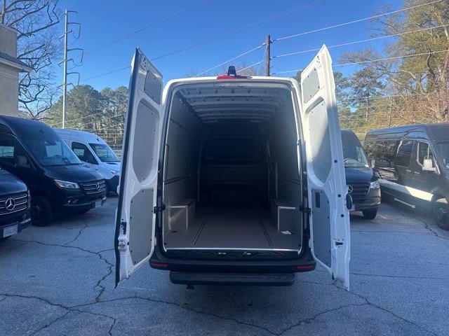 new 2024 Mercedes-Benz Sprinter 2500 car, priced at $91,230