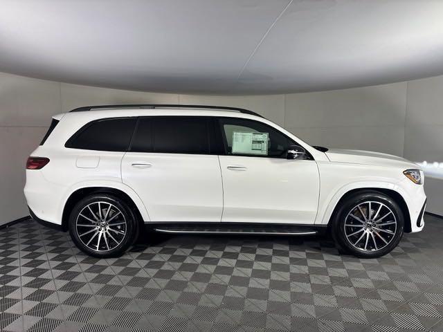 new 2025 Mercedes-Benz GLS 450 car, priced at $104,830