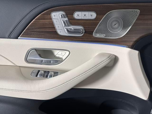 new 2025 Mercedes-Benz GLE 350 car, priced at $77,400