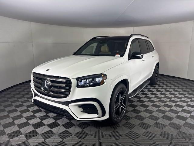 new 2025 Mercedes-Benz GLS 450 car, priced at $99,675