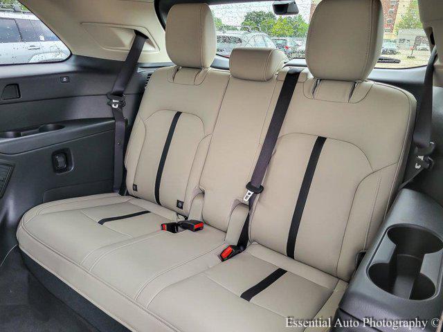 new 2025 Mazda CX-90 car, priced at $44,283