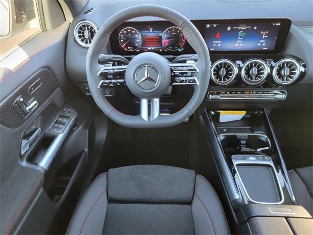 new 2025 Mercedes-Benz GLA 250 car, priced at $53,595