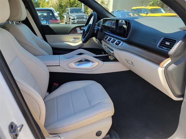 new 2025 Mercedes-Benz GLS 450 car, priced at $91,775