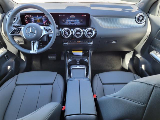 new 2025 Mercedes-Benz GLA 250 car, priced at $47,295