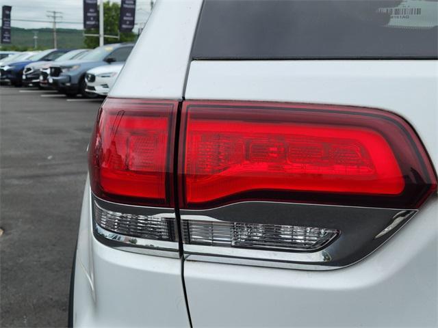 used 2022 Jeep Grand Cherokee car, priced at $31,489