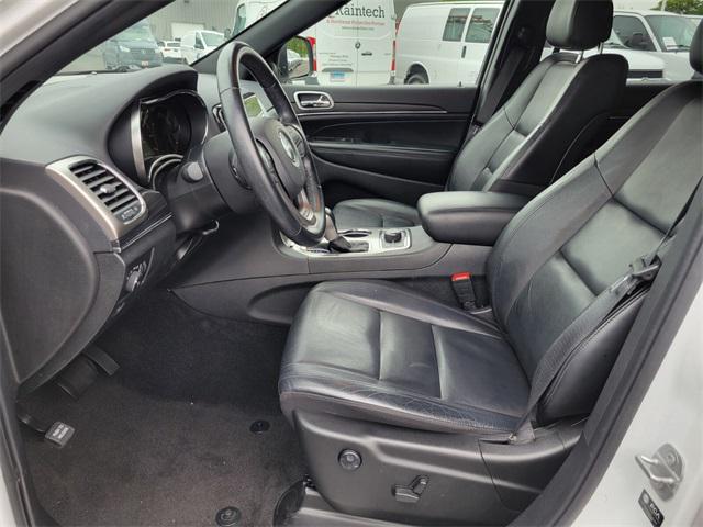 used 2022 Jeep Grand Cherokee car, priced at $31,489