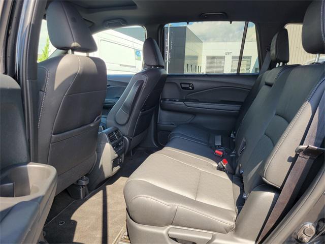 used 2022 Honda Passport car, priced at $35,887