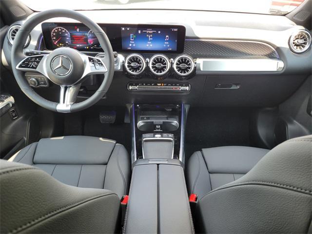 new 2025 Mercedes-Benz GLB 250 car, priced at $51,095