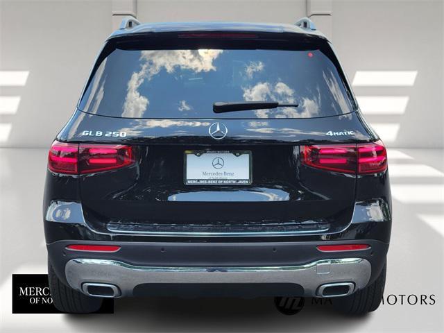 new 2025 Mercedes-Benz GLB 250 car, priced at $51,095