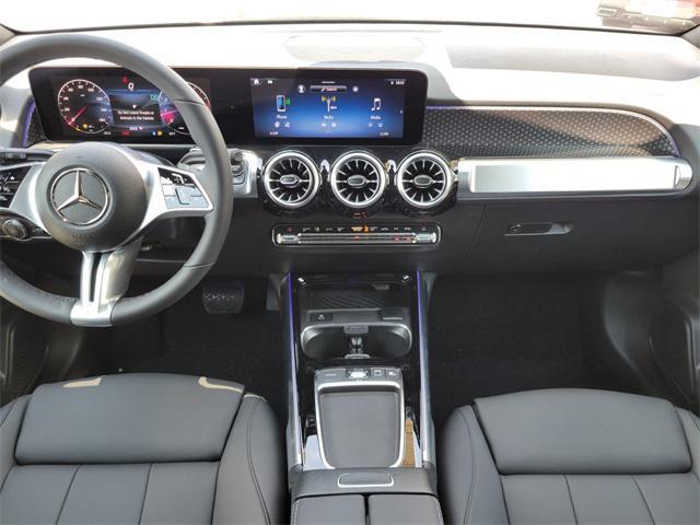 new 2025 Mercedes-Benz GLB 250 car, priced at $51,095
