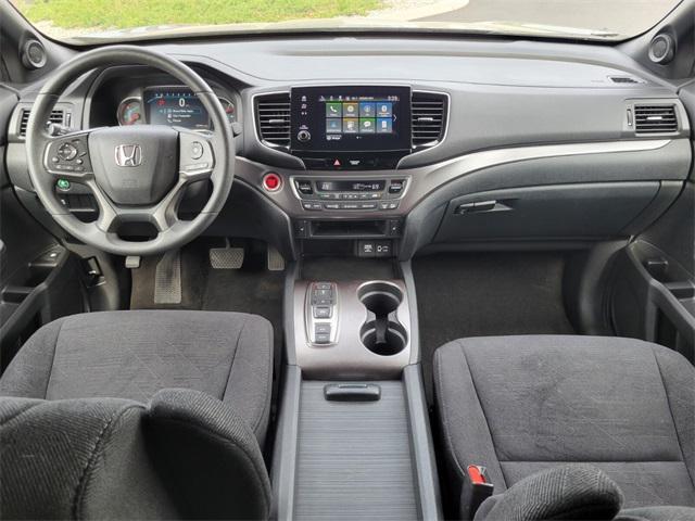 used 2022 Honda Pilot car, priced at $29,995