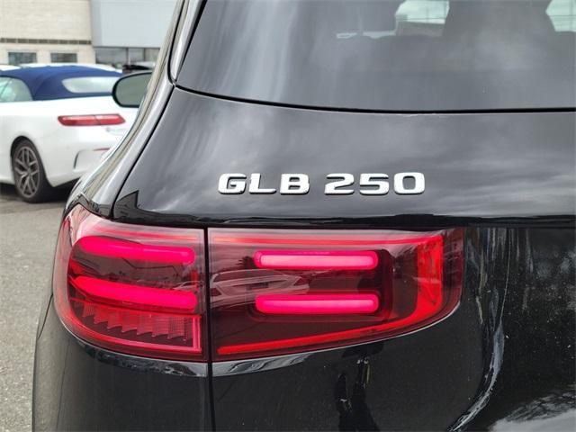 new 2024 Mercedes-Benz GLB 250 car, priced at $53,815