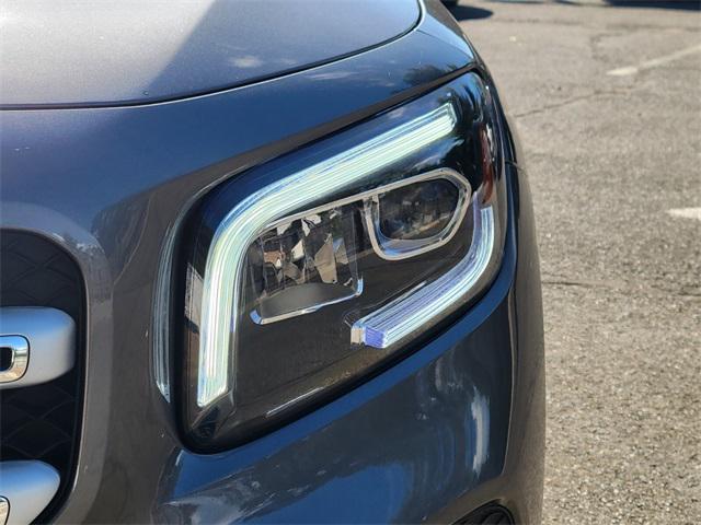 used 2021 Mercedes-Benz GLB 250 car, priced at $28,189