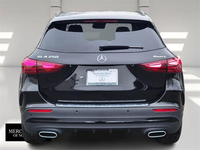 new 2024 Mercedes-Benz GLA 250 car, priced at $48,995