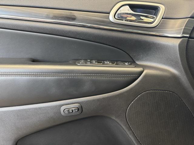 used 2019 Jeep Grand Cherokee car, priced at $17,479