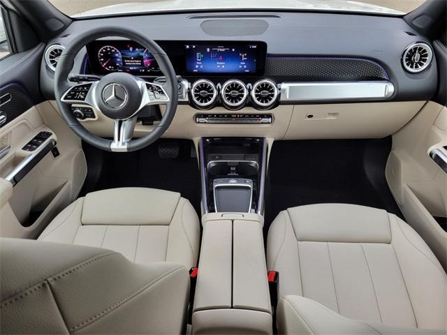 new 2024 Mercedes-Benz GLB 250 car, priced at $51,599