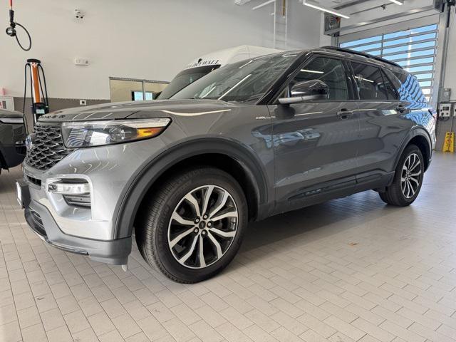 used 2023 Ford Explorer car, priced at $35,594