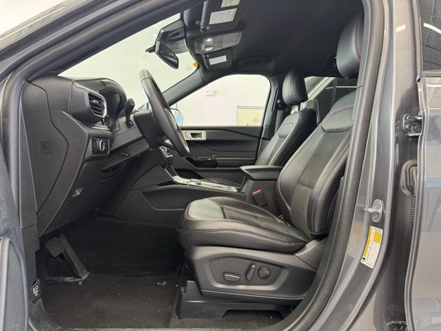 used 2023 Ford Explorer car, priced at $35,594