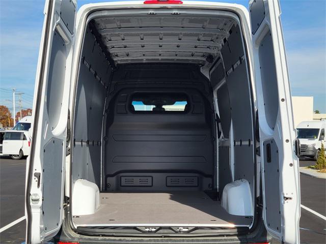 new 2024 Mercedes-Benz Sprinter 2500 car, priced at $60,997