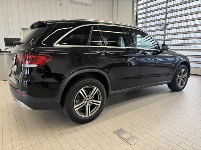 used 2020 Mercedes-Benz GLC 300 car, priced at $22,576