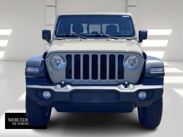 used 2020 Jeep Gladiator car, priced at $29,498