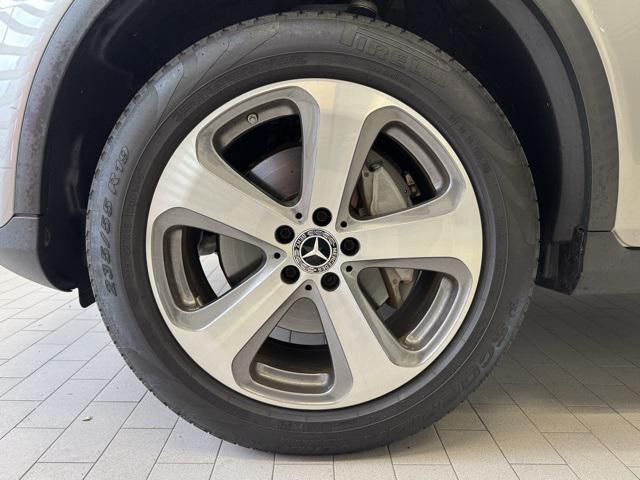 used 2022 Mercedes-Benz GLC 300 car, priced at $32,924