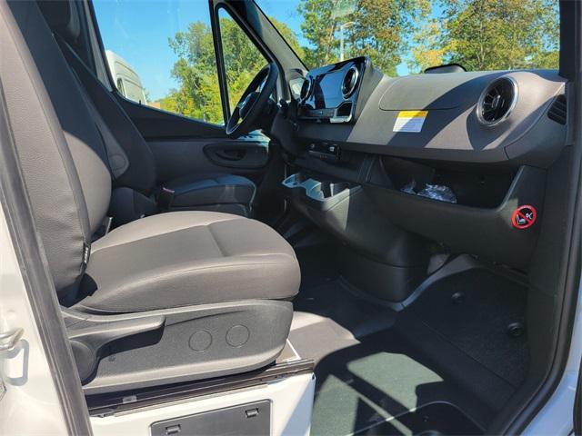 new 2025 Mercedes-Benz Sprinter 2500 car, priced at $65,284