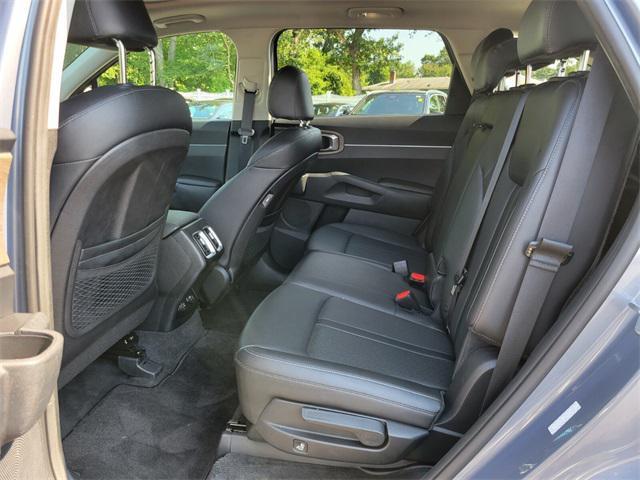 used 2022 Kia Sorento car, priced at $27,668