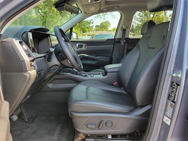 used 2022 Kia Sorento car, priced at $27,668
