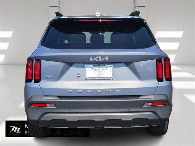 used 2022 Kia Sorento car, priced at $27,668