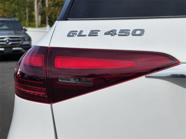new 2026 Mercedes-Benz GLE 450 car, priced at $81,485