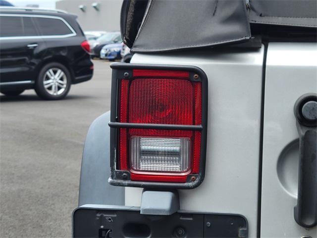 used 2009 Jeep Wrangler Unlimited car, priced at $11,999