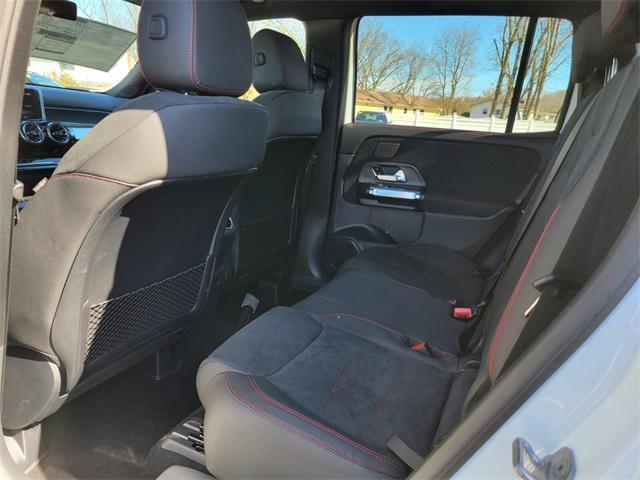 new 2025 Mercedes-Benz GLB 250 car, priced at $55,895